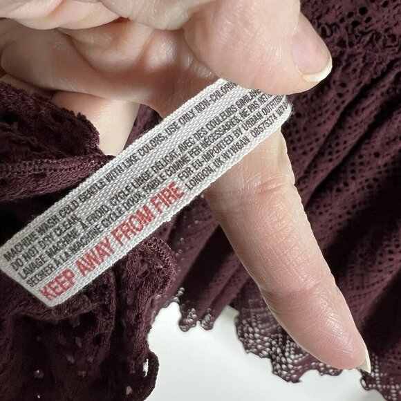 Free People Beach About Time Top burgundy lace size Small Boho Peasant - Picture 7 of 7